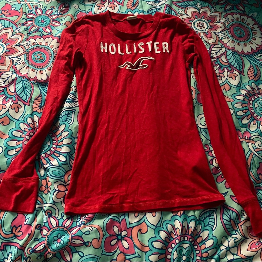 Hollister long sleeve tee